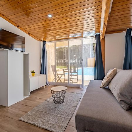Wake Up With The Sea Breeze- House With Pool Ap1 Apartment Lavra Exterior photo